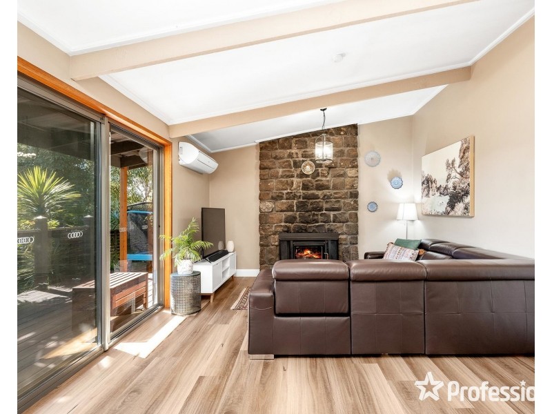10 Sharland Close, Mount Evelyn VIC 3796
