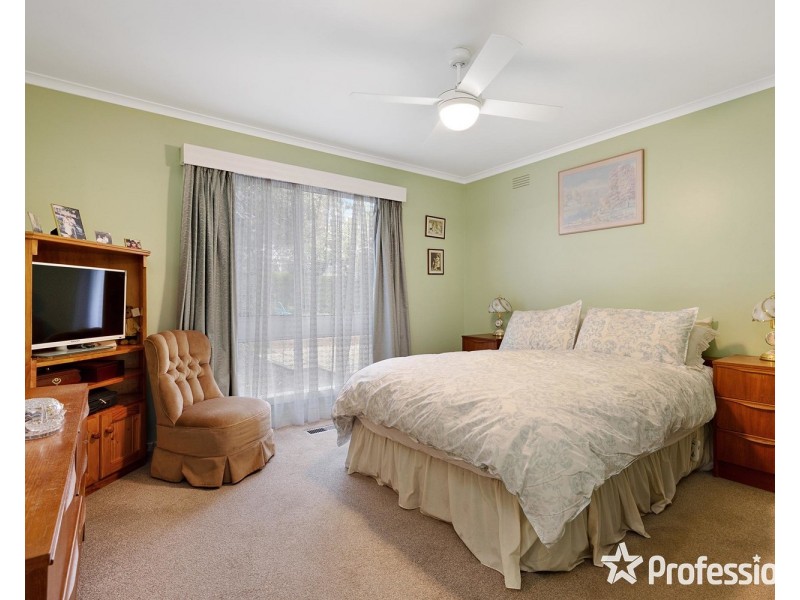 6 Fernhill Road, Mount Evelyn VIC 3796