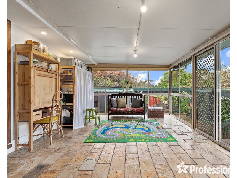 86 Johns Crescent, Mount Evelyn VIC 3796