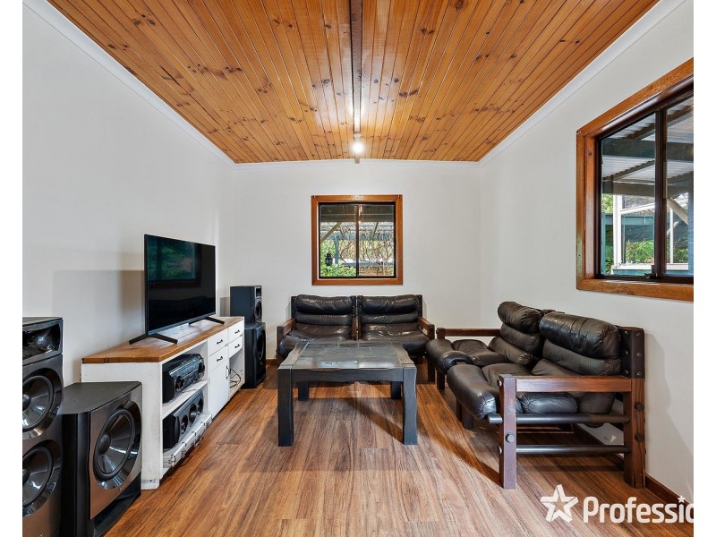 86 Johns Crescent, Mount Evelyn VIC 3796