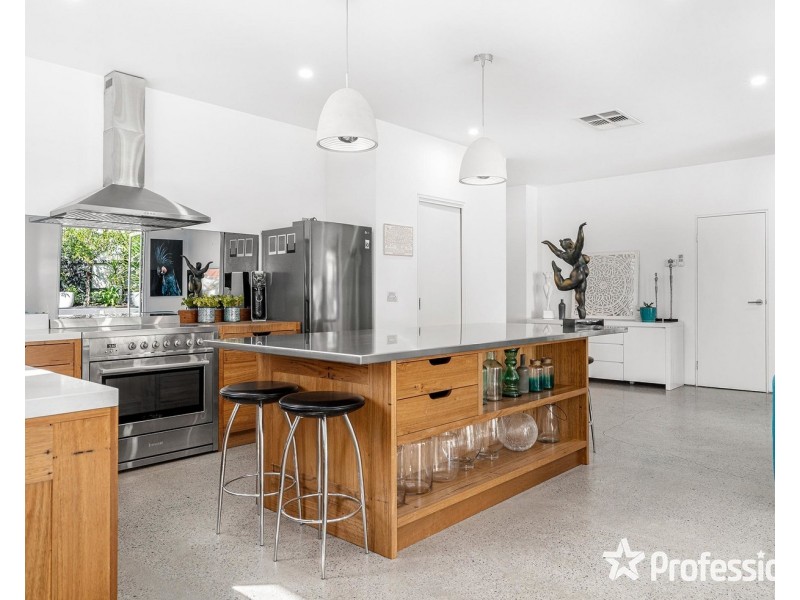 27A Spring Street, Mount Evelyn VIC 3796