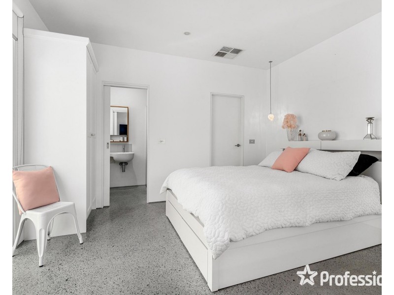 27A Spring Street, Mount Evelyn VIC 3796