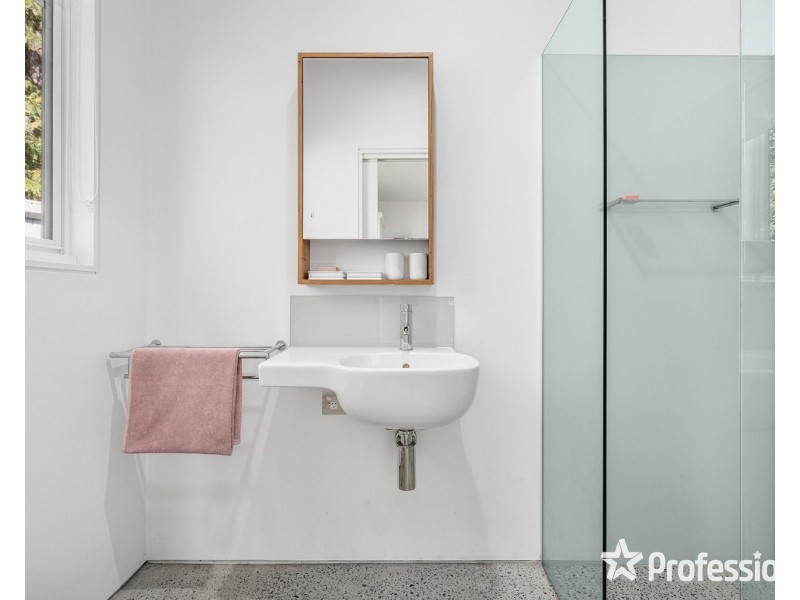 27A Spring Street, Mount Evelyn VIC 3796