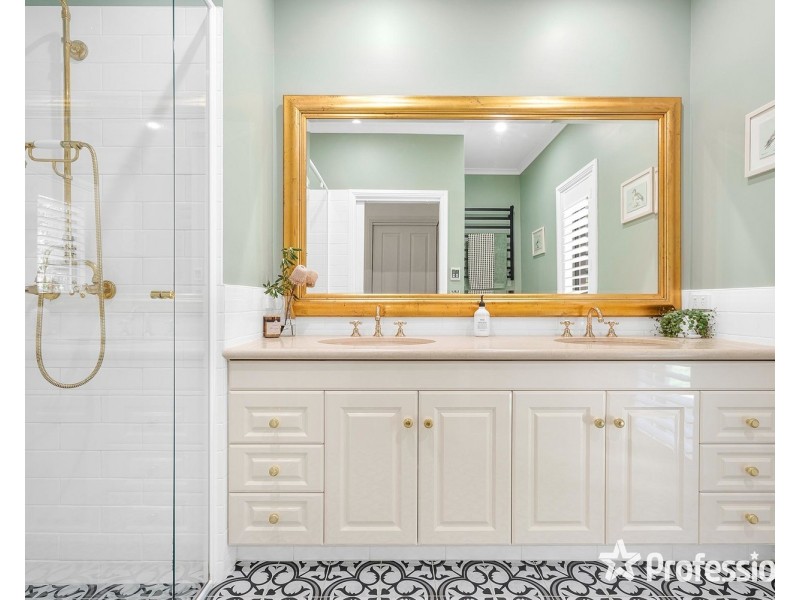 515 Beenak Road, Seville VIC 3139