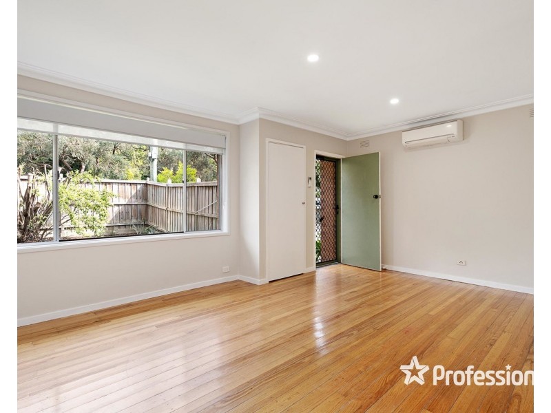 1/33-35 Bayswater Road, Croydon VIC 3136