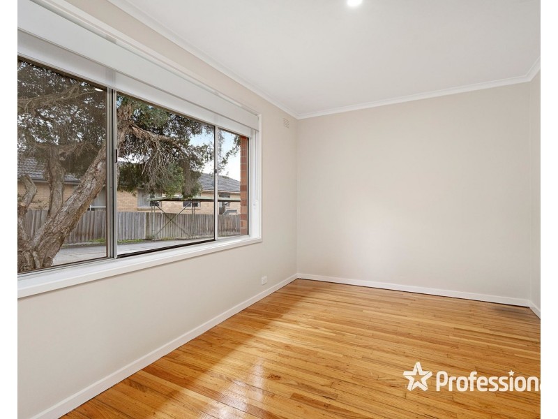 1/33-35 Bayswater Road, Croydon VIC 3136