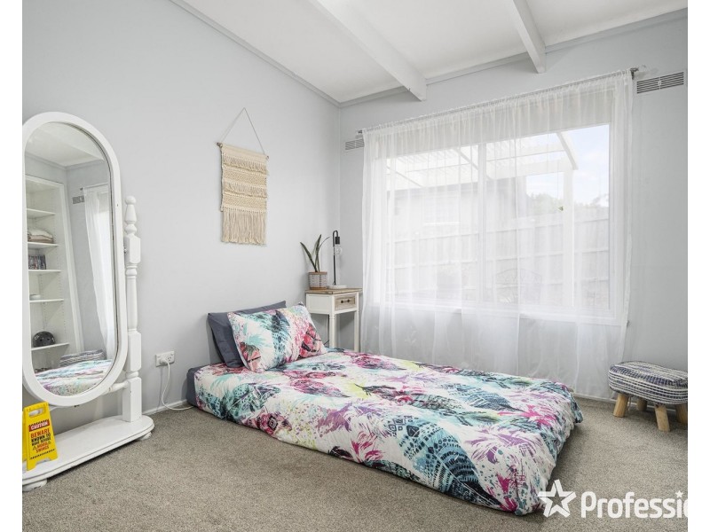 16 Russell Street, Mount Evelyn VIC 3796