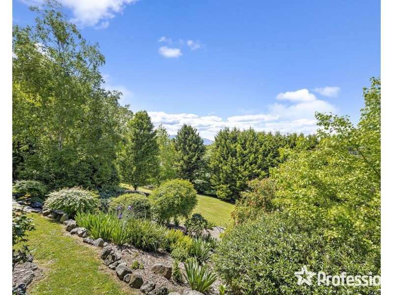 510 Victoria Road, Seville VIC 3139