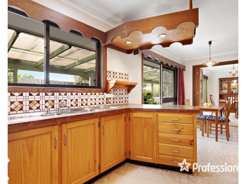 6 Bourke Street, Mount Evelyn VIC 3796