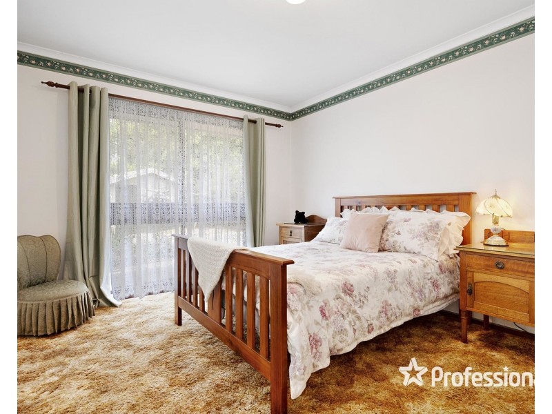 6 Bourke Street, Mount Evelyn VIC 3796