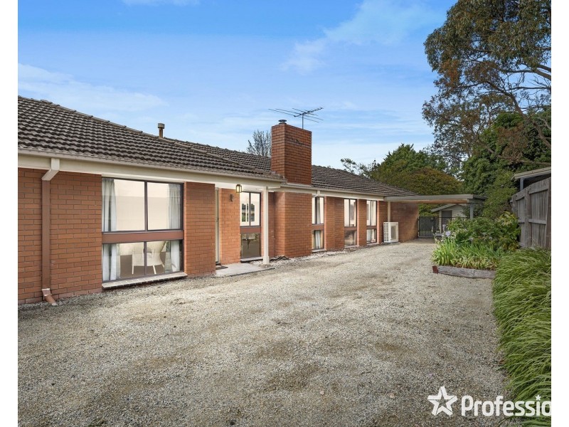 6 Bourke Street, Mount Evelyn VIC 3796