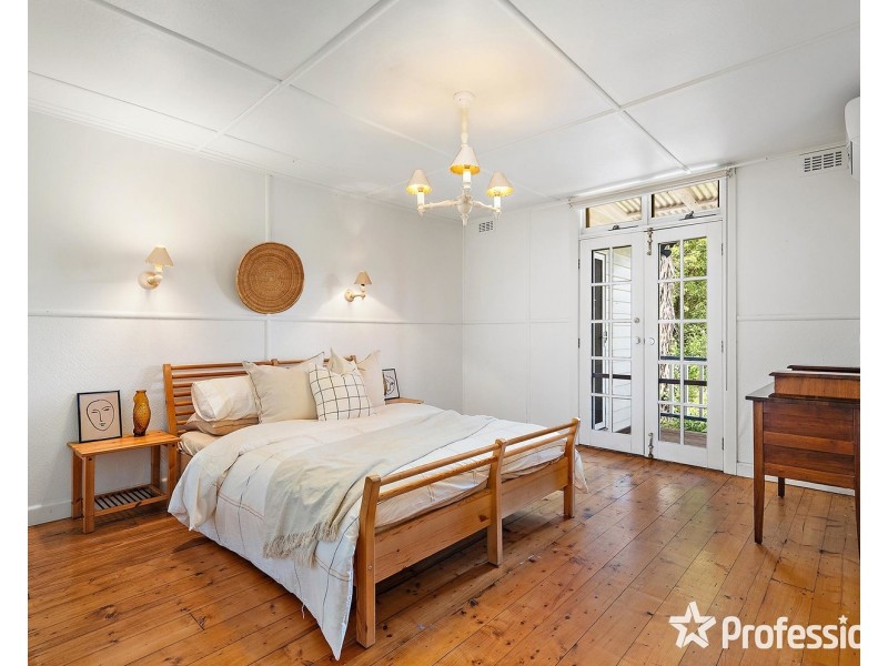 9 Buckmaster Drive, Mount Evelyn VIC 3796