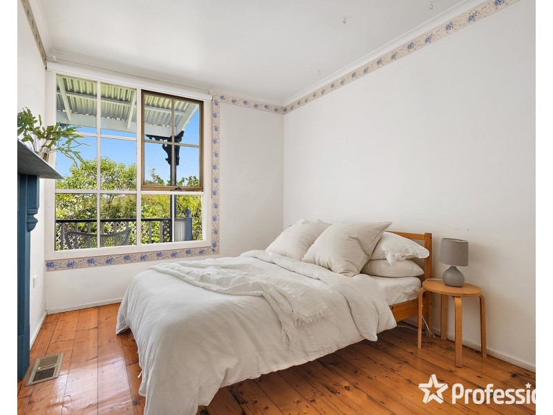 9 Buckmaster Drive, Mount Evelyn VIC 3796