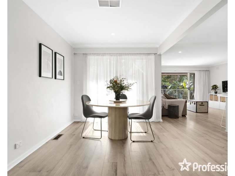21 Hawkins Road, Montrose VIC 3765