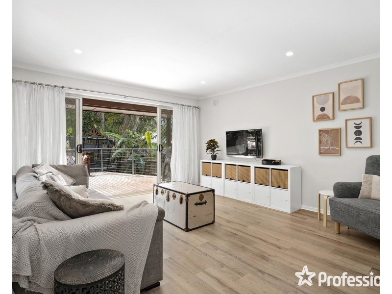 21 Hawkins Road, Montrose VIC 3765