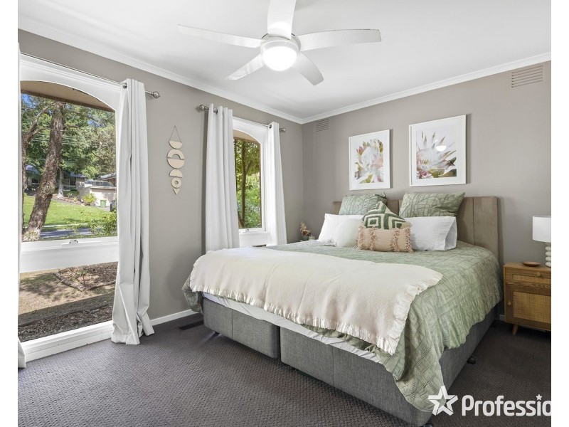 21 Hawkins Road, Montrose VIC 3765