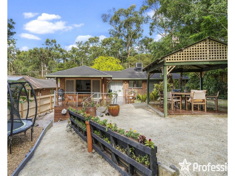 21 Hawkins Road, Montrose VIC 3765