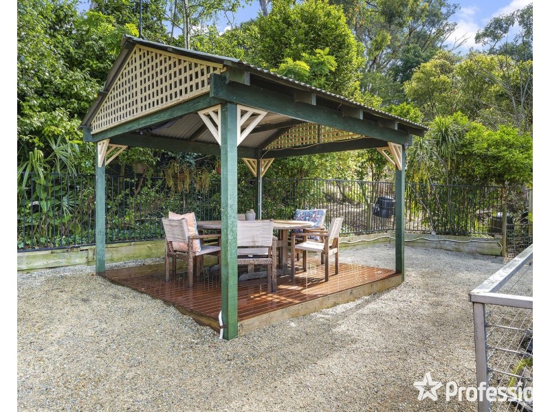 21 Hawkins Road, Montrose VIC 3765