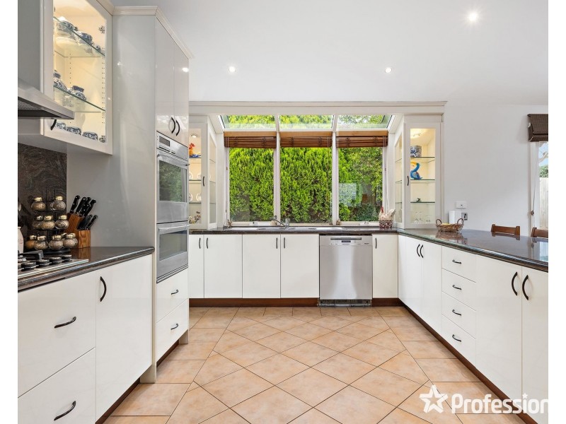 21 Wellington Road, Wandin North VIC 3139