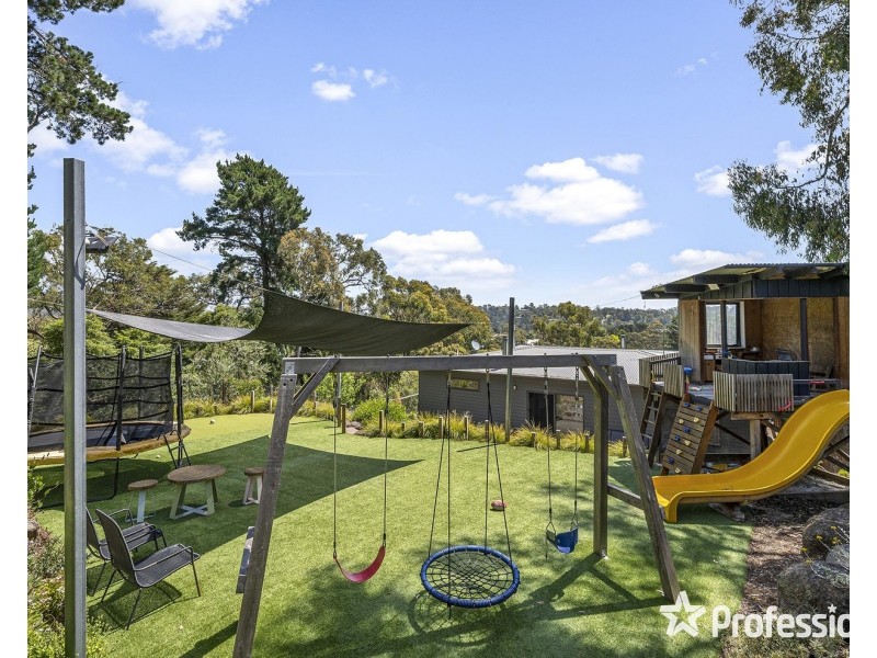 40 Marcus Street, Mount Evelyn VIC 3796