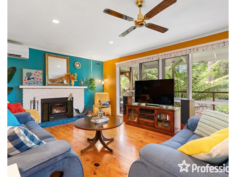 17 Reserves Road, Mount Evelyn VIC 3796