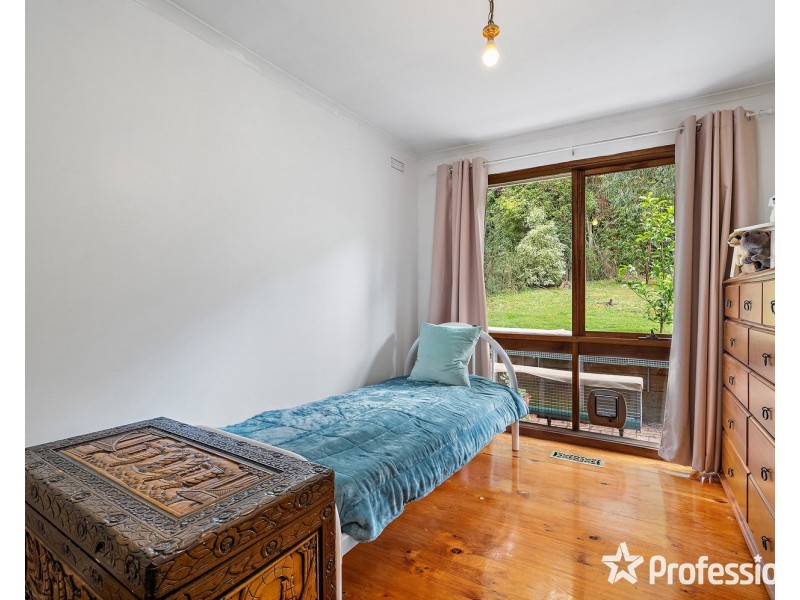 17 Reserves Road, Mount Evelyn VIC 3796