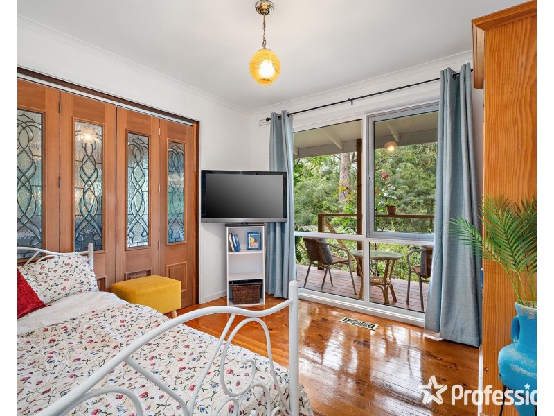 17 Reserves Road, Mount Evelyn VIC 3796