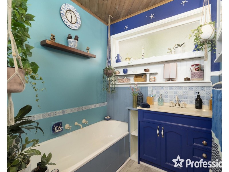 17 Reserves Road, Mount Evelyn VIC 3796