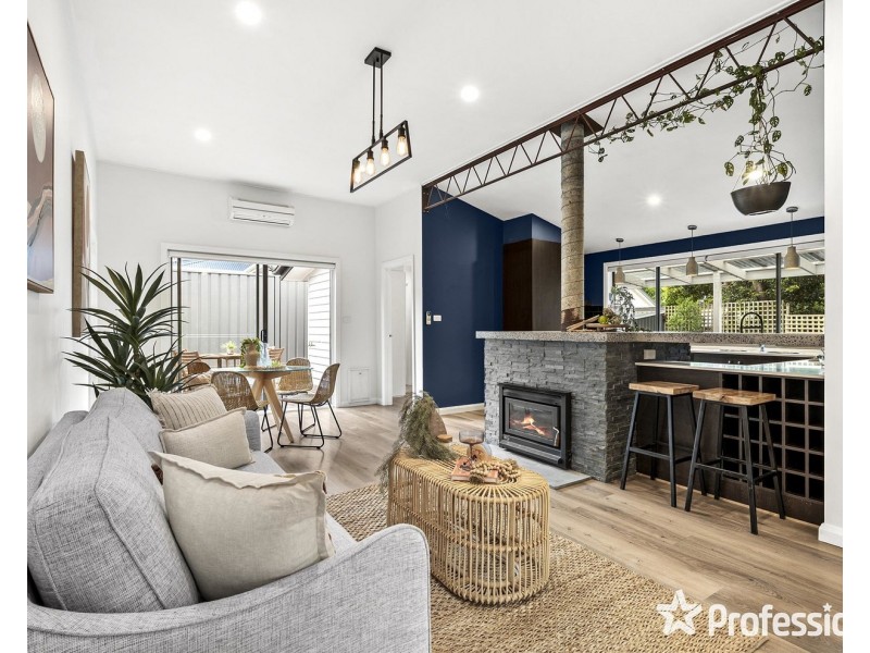 70 Birmingham Road, Mount Evelyn VIC 3796