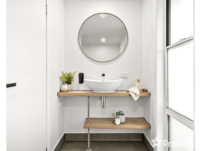 70 Birmingham Road, Mount Evelyn VIC 3796