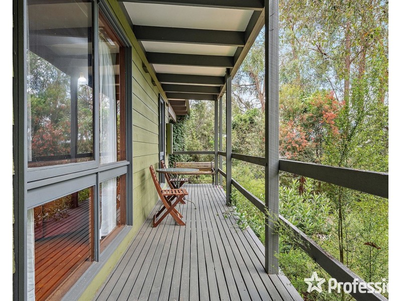 48 Tainton Street, Wandin North VIC 3139