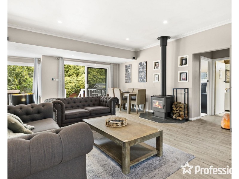 33 Bailey Road, Mount Evelyn VIC 3796