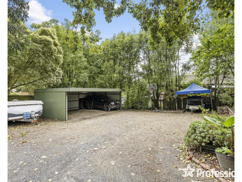 33 Bailey Road, Mount Evelyn VIC 3796