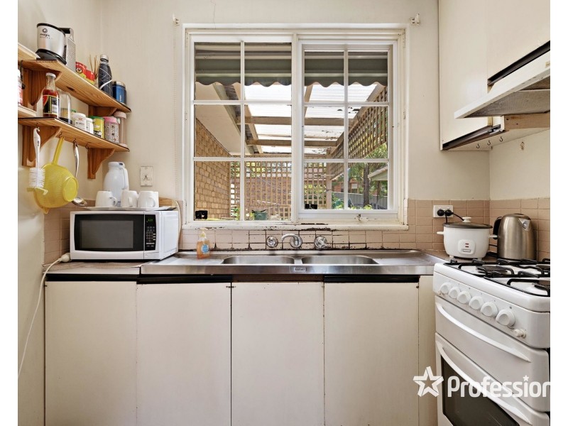 3/102-108 Croydon Road, Croydon VIC 3136