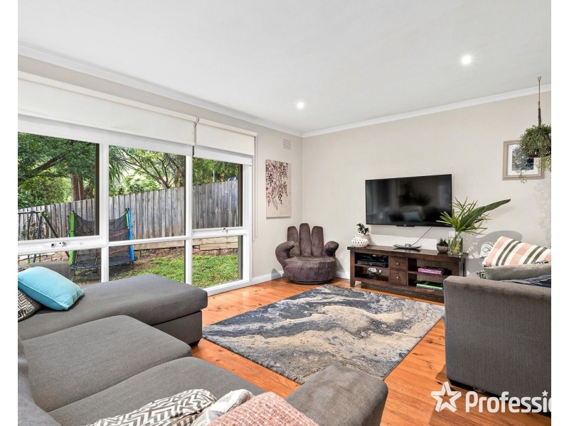 25 Hawkins Road, Montrose VIC 3765