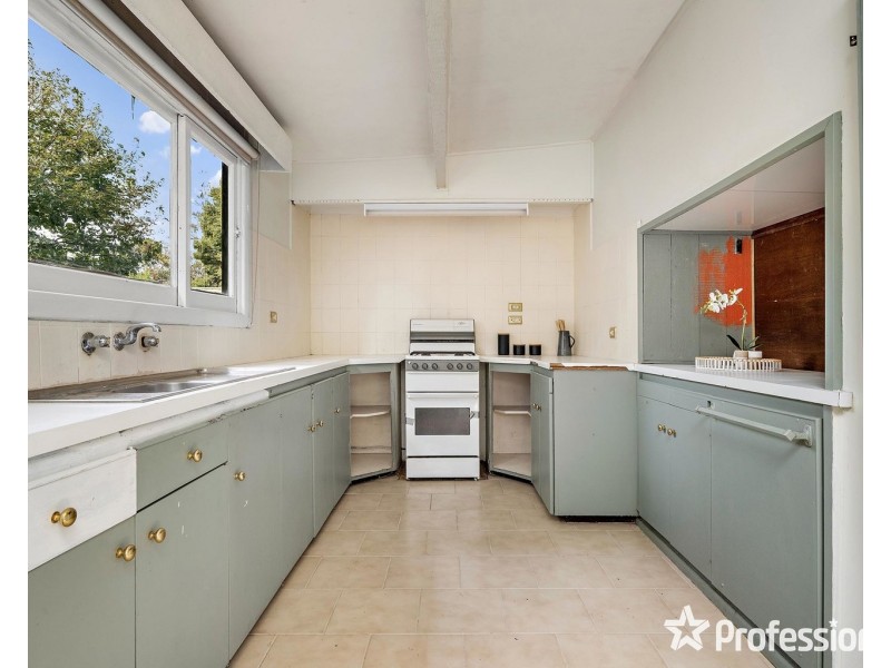 106 Quinn Crescent, Mount Evelyn VIC 3796