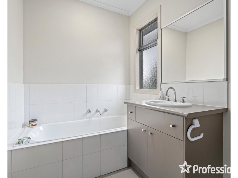 1/417 Dorset Road, Croydon VIC 3136