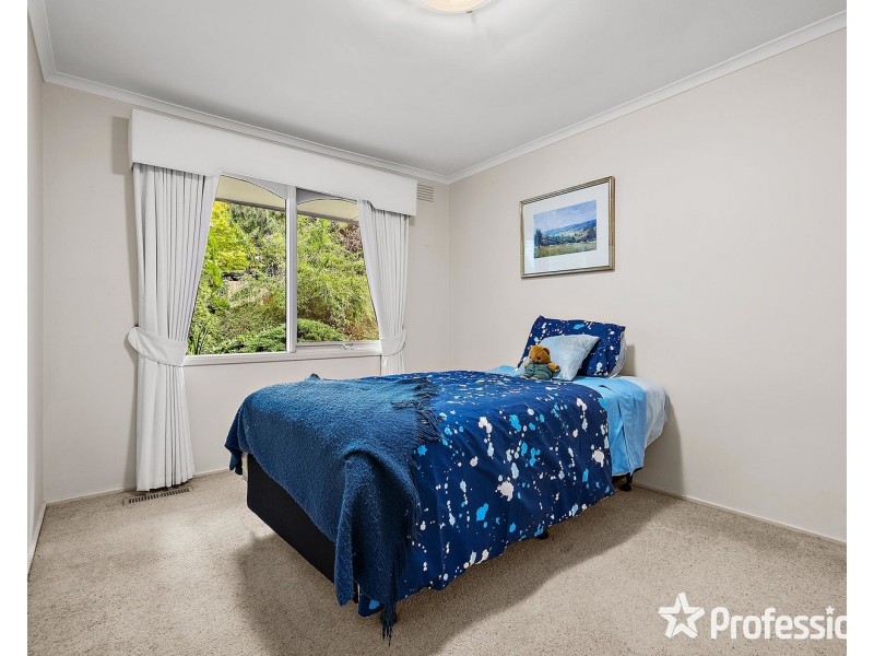 14 Beenak Road, Wandin North VIC 3139