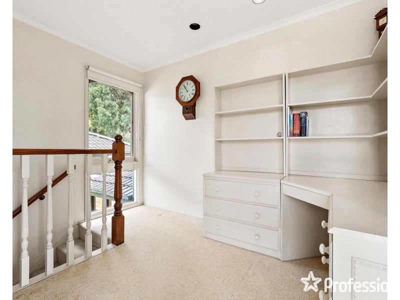 14 Beenak Road, Wandin North VIC 3139