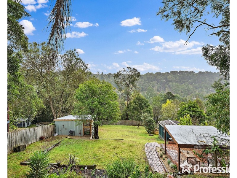 107 Commercial Road, Mount Evelyn VIC 3796