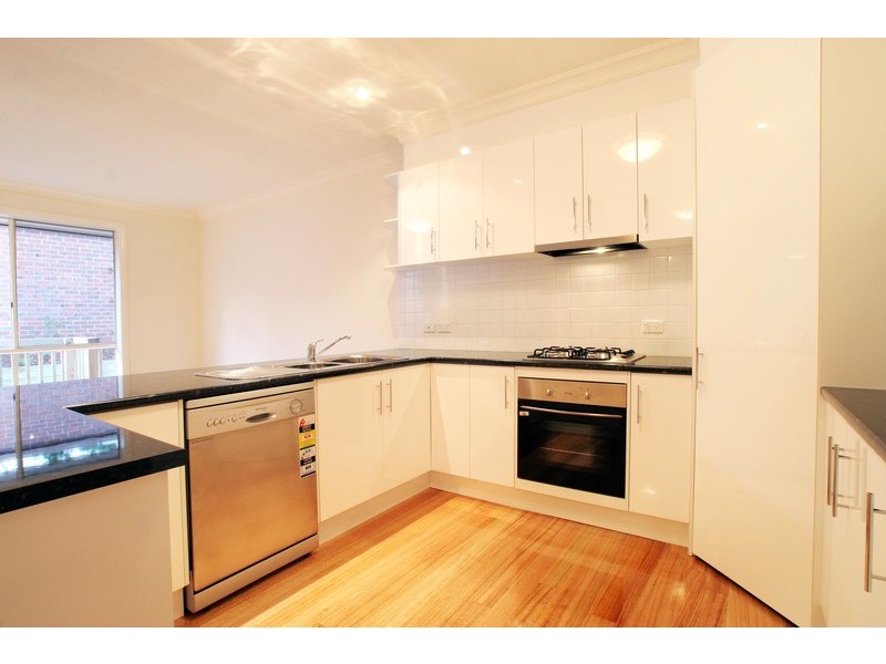 2/82 Hereford Road, Mount Evelyn VIC 3796