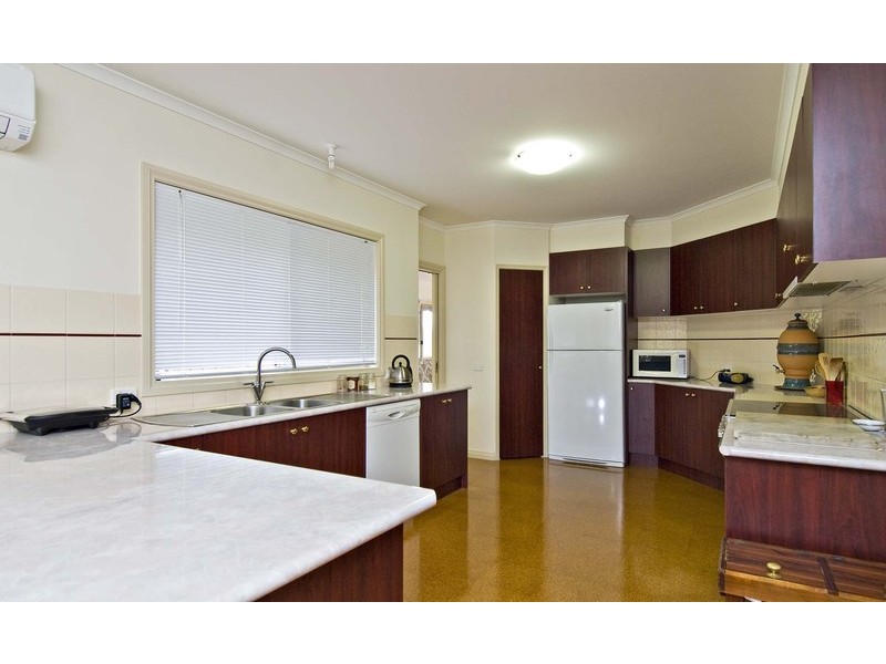 25 Prospect Road, Wandin North VIC 3139