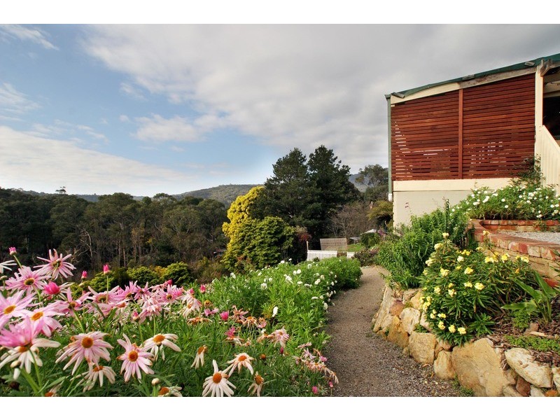 35-37 Falkingham Road, Mount Evelyn VIC 3796