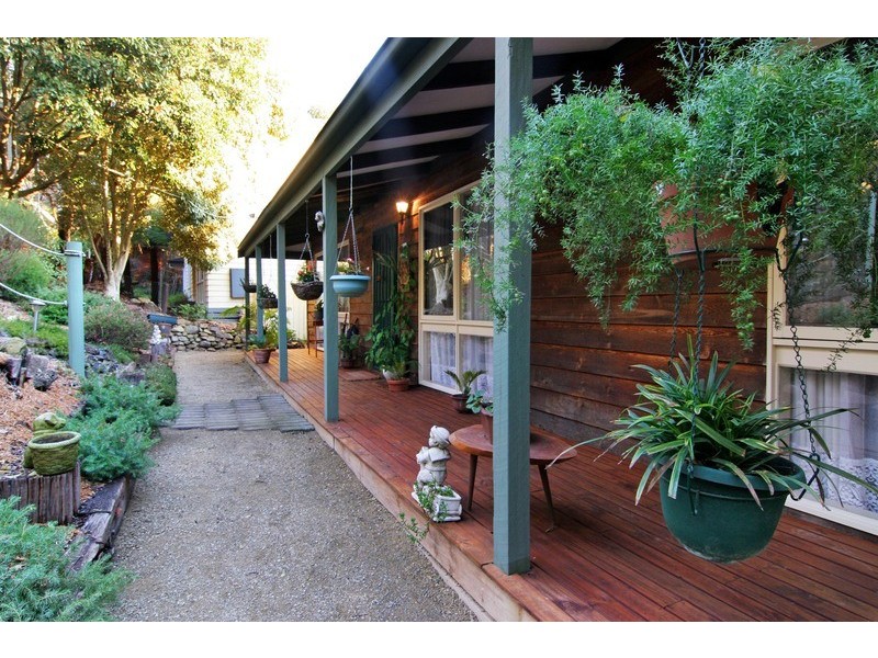 75 Commercial Road, Mount Evelyn VIC 3796