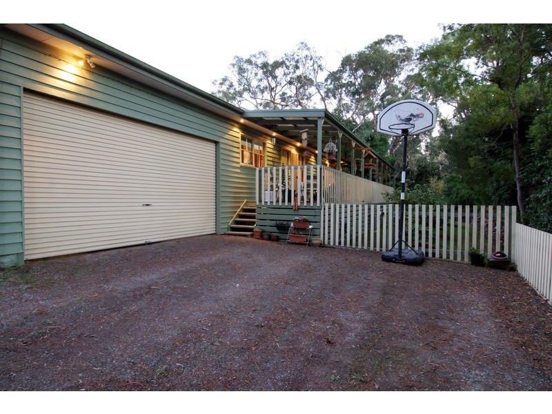 5 Aqueduct Avenue, Mount Evelyn VIC 3796