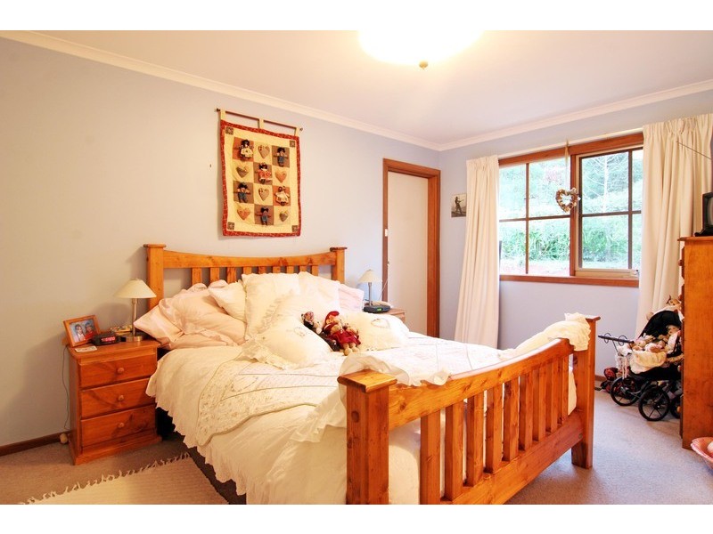 5 Aqueduct Avenue, Mount Evelyn VIC 3796