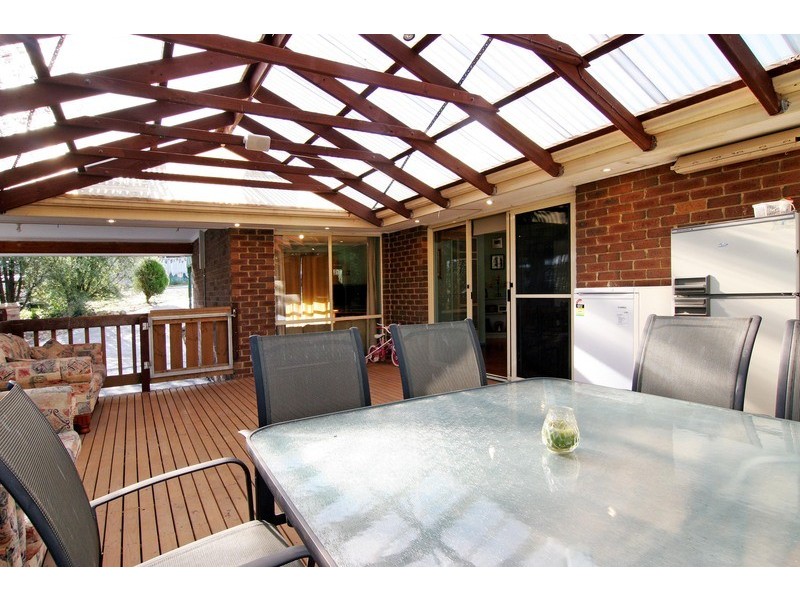 4 Coral Close, Lilydale VIC 3140