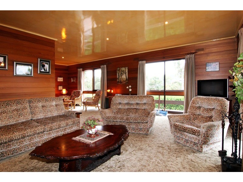 49-51 York Road, Mount Evelyn VIC 3796