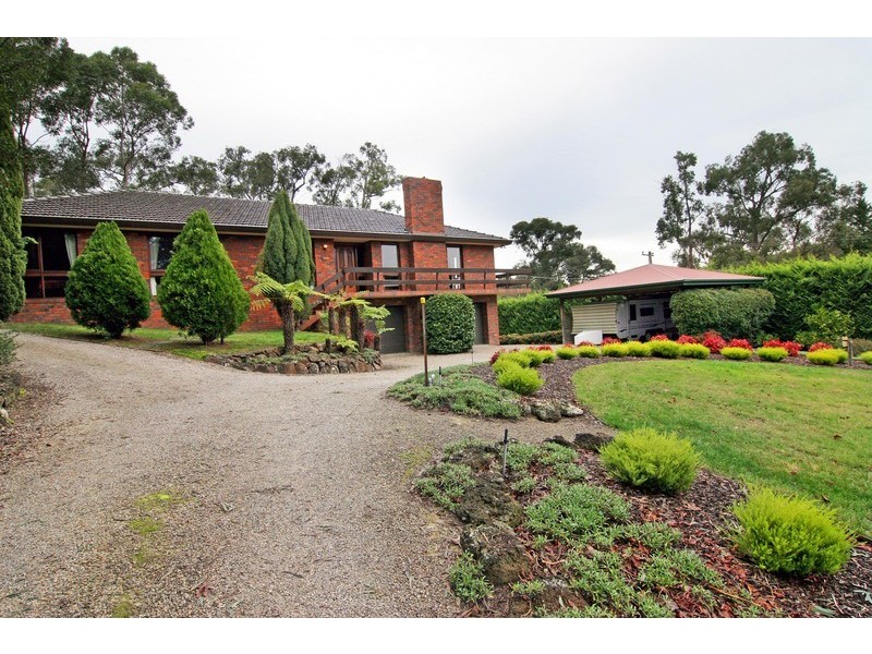 49-51 York Road, Mount Evelyn VIC 3796