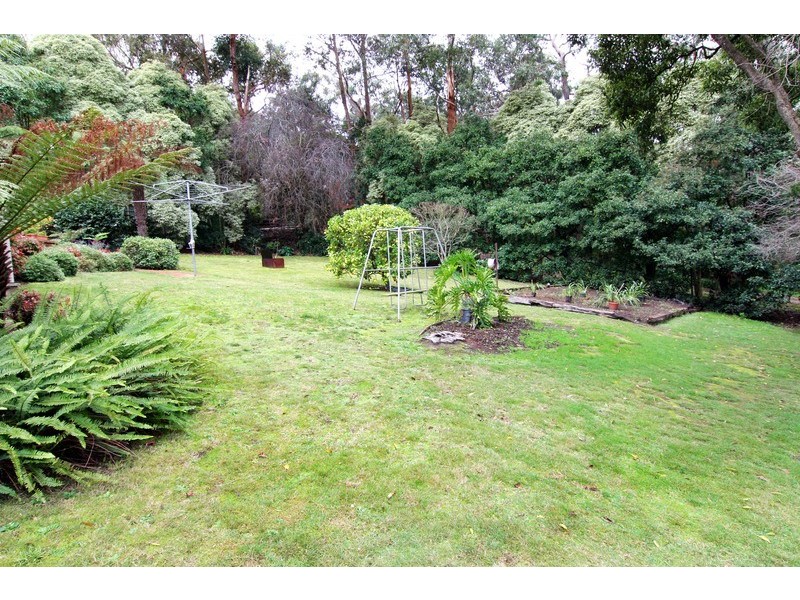 49-51 York Road, Mount Evelyn VIC 3796